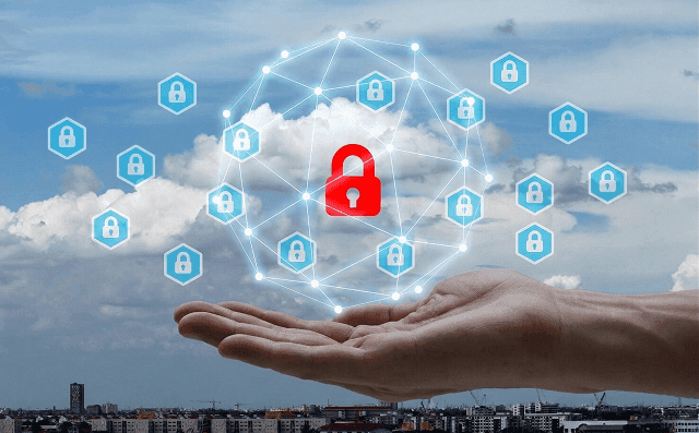 Hybrid Firewall Architecture for SMBs: Connecting LAN and Cloud Seamlessly